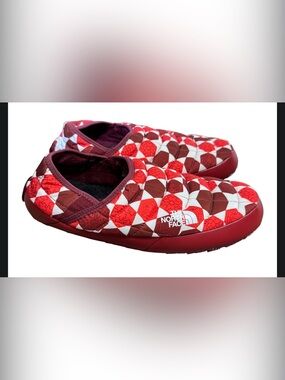 Like new! The North Face Thermoball Traction Mule V Men 12 Fiery Red Geo Print